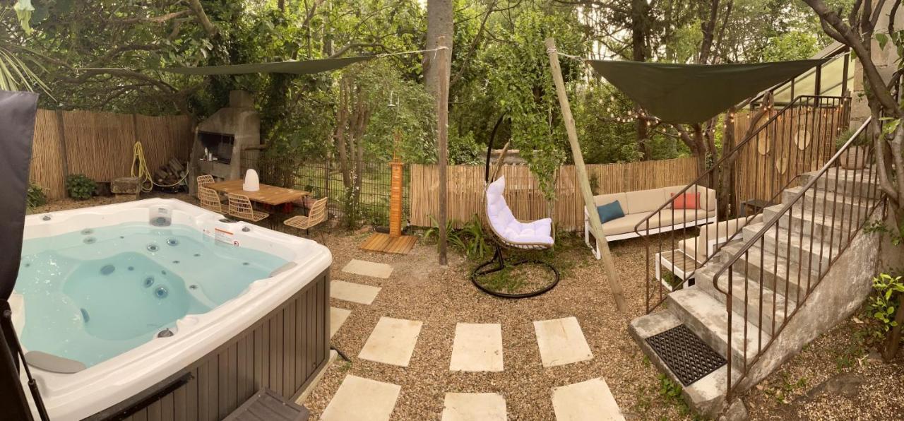 Maison Dans Les Arbres, Spa, Tennis, Parking Nîmes Exteriör bild